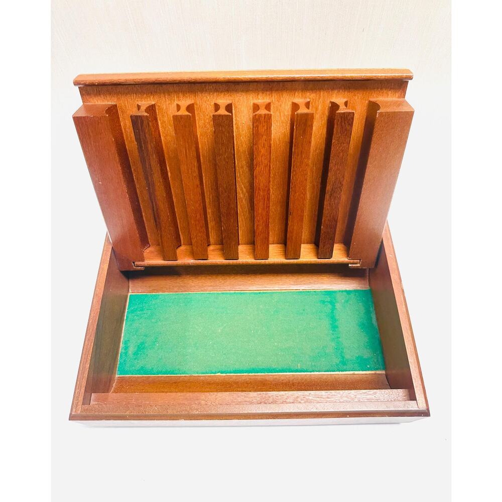 Vintage Wood Game Box Storage Organizer - Picture 10 of 13